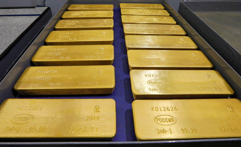 Gold nurses steep losses as dollar rebounds ahead of nonfarm payrolls