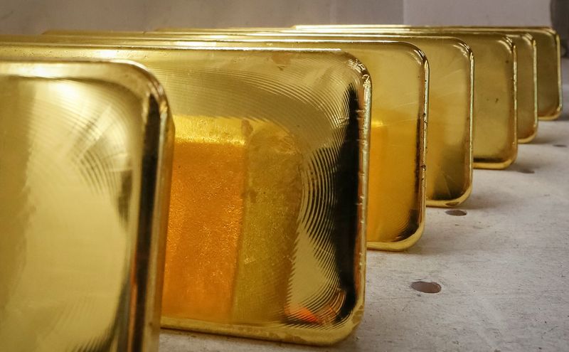 Gold prices dip from $2,000, banking crisis in focus